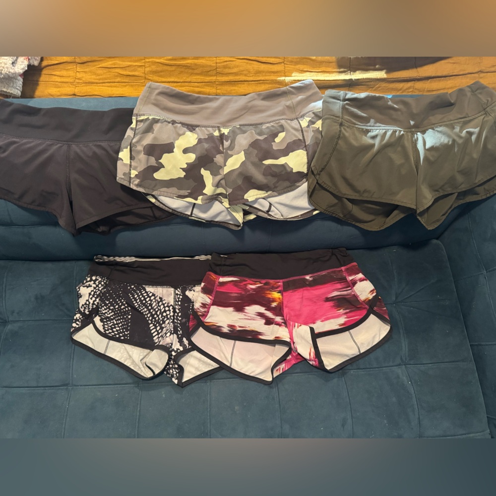 Bundle of 5 Lululemon “Speed Up” 2.5” shorts